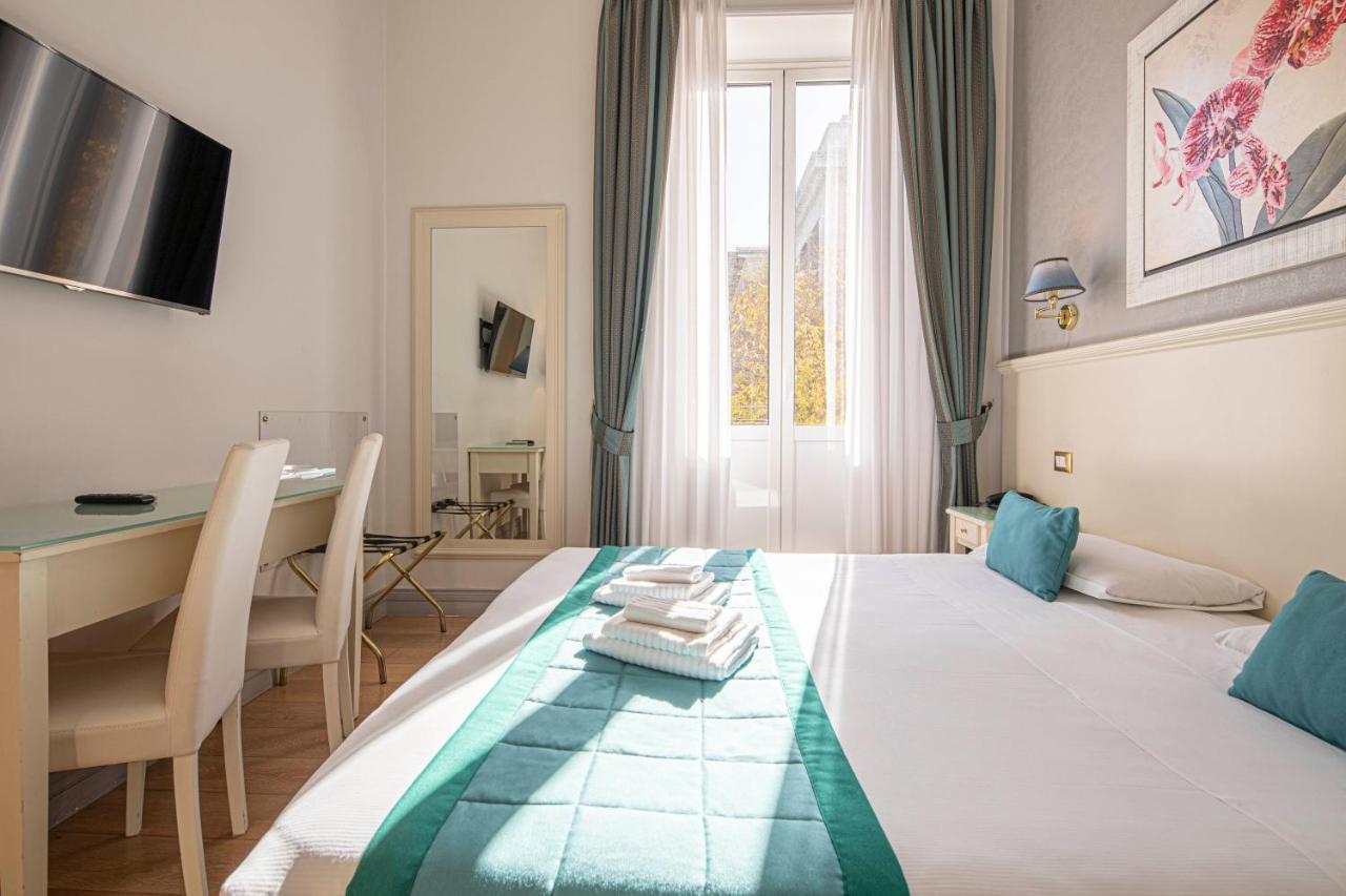 Residenza Castrense Roma Exterior foto