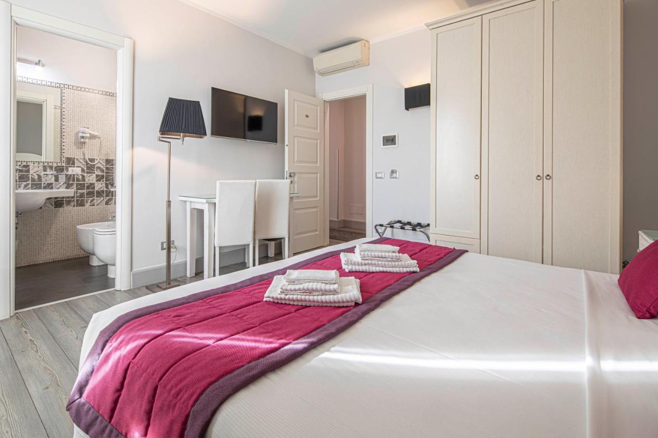 Residenza Castrense Roma Exterior foto