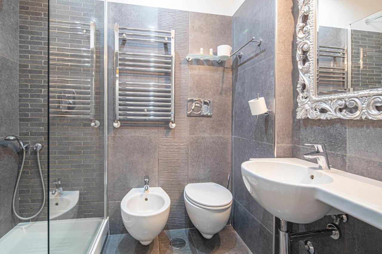 Residenza Castrense Roma Exterior foto
