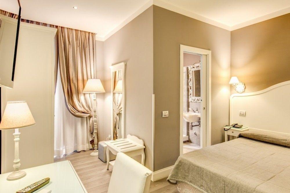 Residenza Castrense Roma Exterior foto